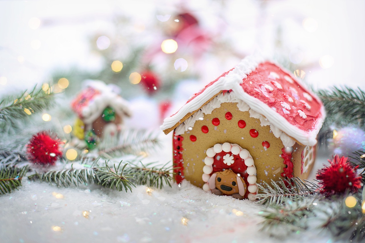 gingerbread-house-3940930_1280